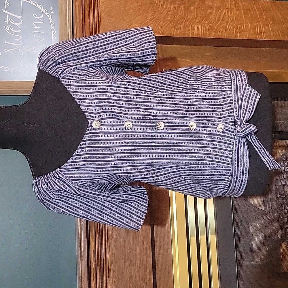 NWT Eyeshadow Blue Striped Short Sleeve Blouse with Buttons Tie at Waist Size Sm